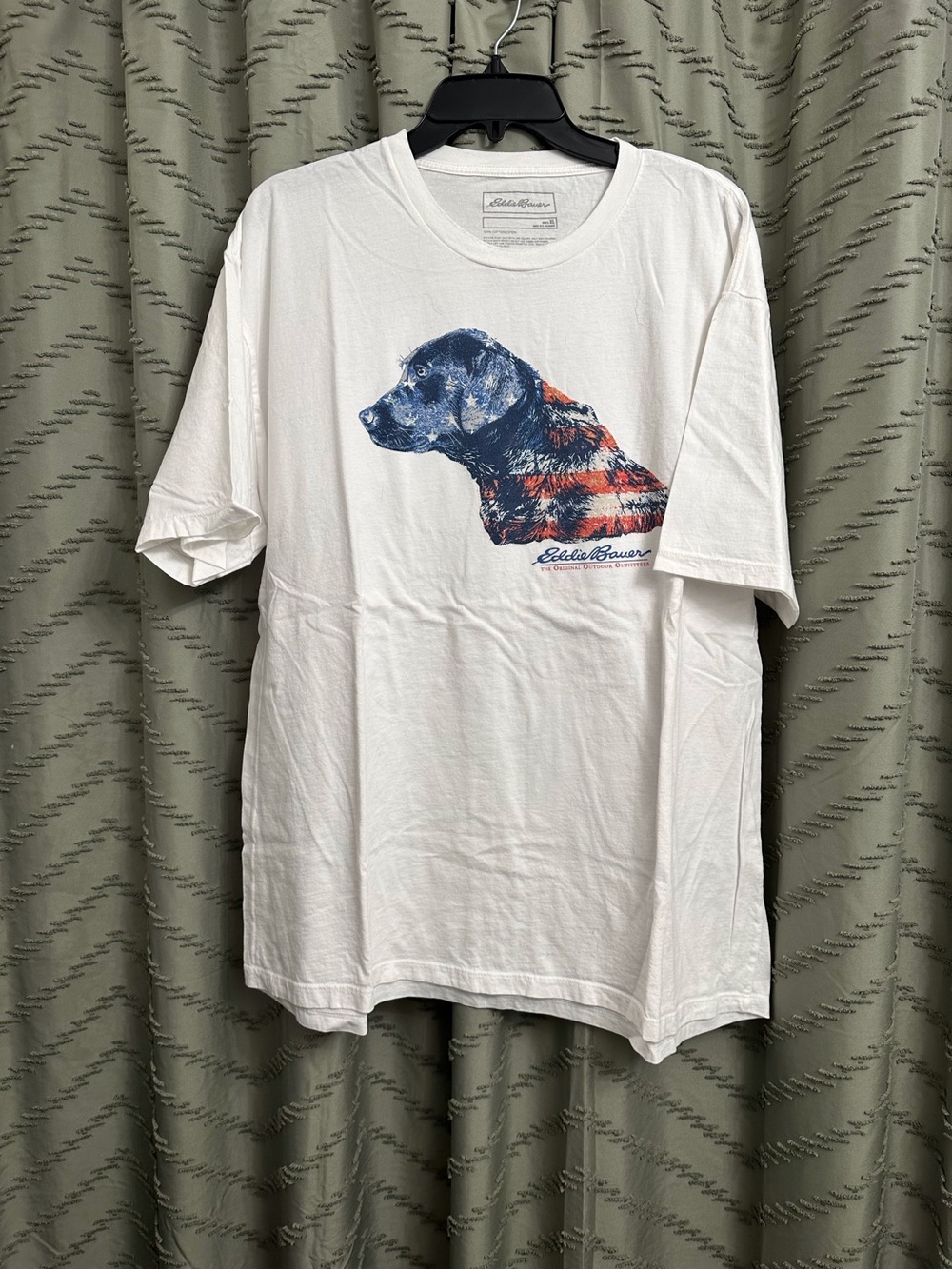 Eddie Bauer tee t-shirt top size XL men 
Perfect for 4th of July, patriotic